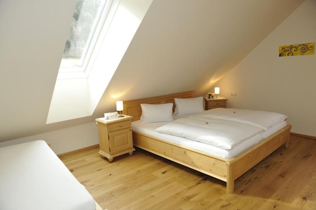 Gut Neusess Villa Mauterndorf  Rum bild